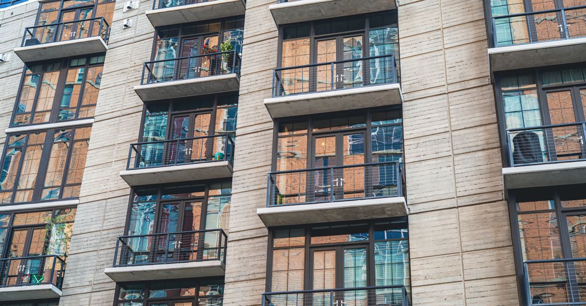 UK Property Auction Sales Rise in 12 of 13 Regions, EIG Data Shows