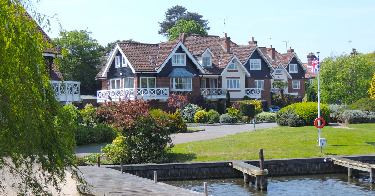 Five UK Properties Near Swimming Venues Listed for Sale