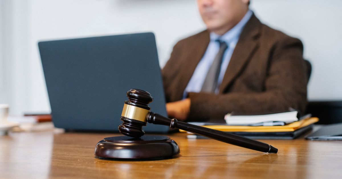 Letting Agent Fined Over £8,600 for Breaching Renters' Rights Act