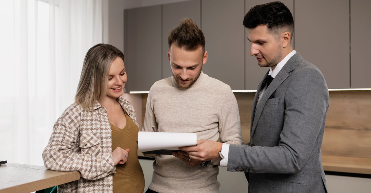 Landlord Template Sites Still Quoting Incorrect Pet Request Deadline
