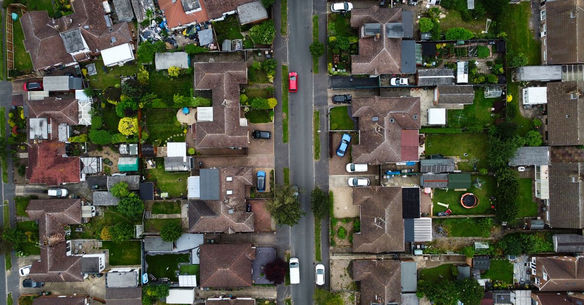 Survey Finds Little Price Benefit for Energy Efficient Homes